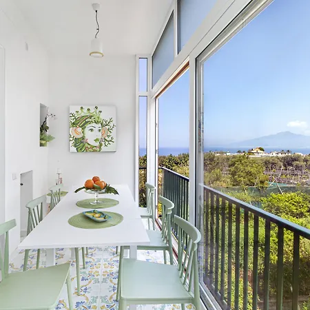 Estate4home - Casa Maridea דירה סורנטו